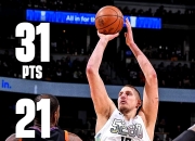 关于约基奇狂砍关键时刻神级表现分，关键时刻神级表现迎来新赛季高光！的信息