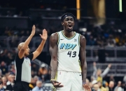 西亚卡姆重要时刻锐不可当，公牛带队取胜！